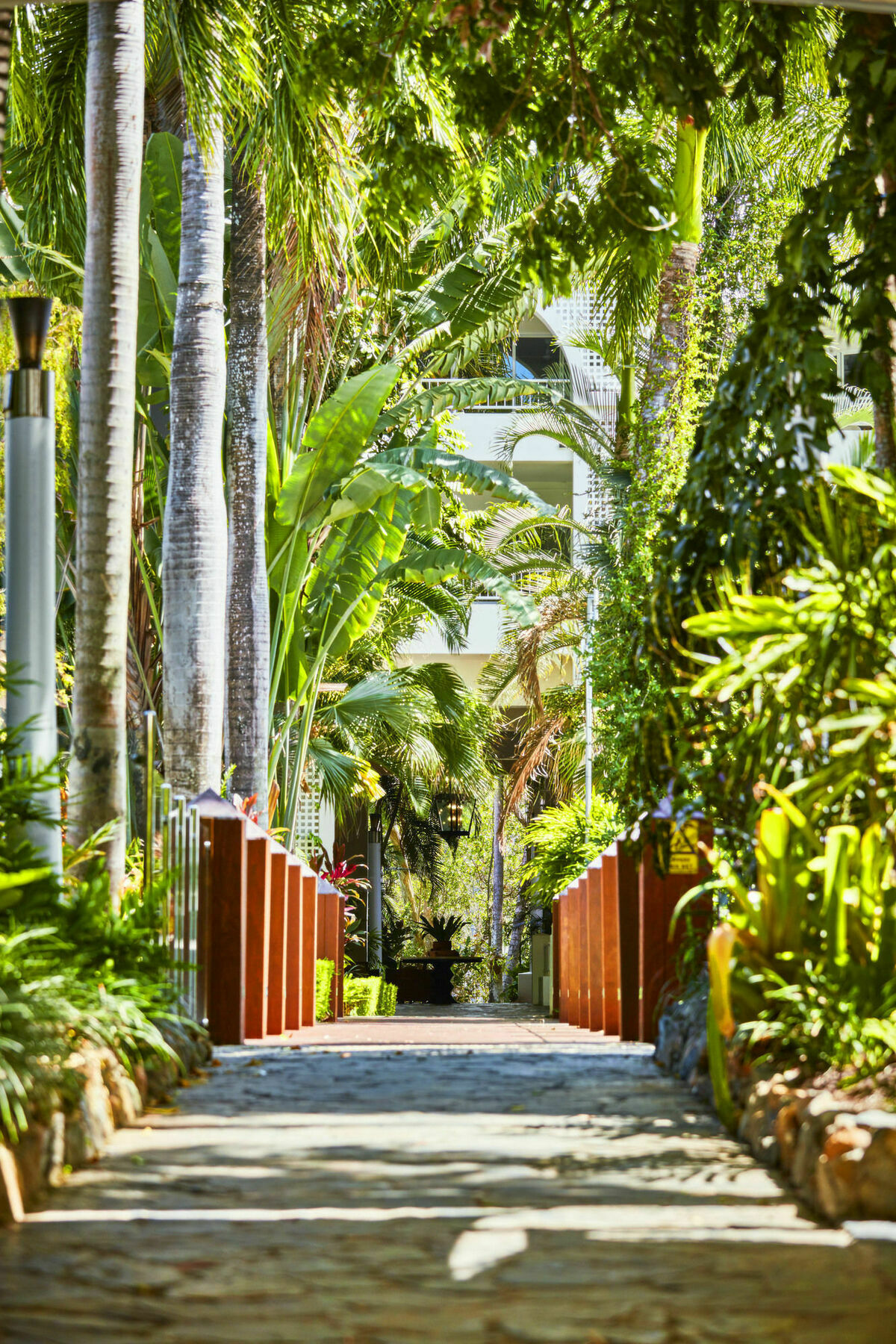 Alamanda Palm Cove By Lancemore Екстериор снимка